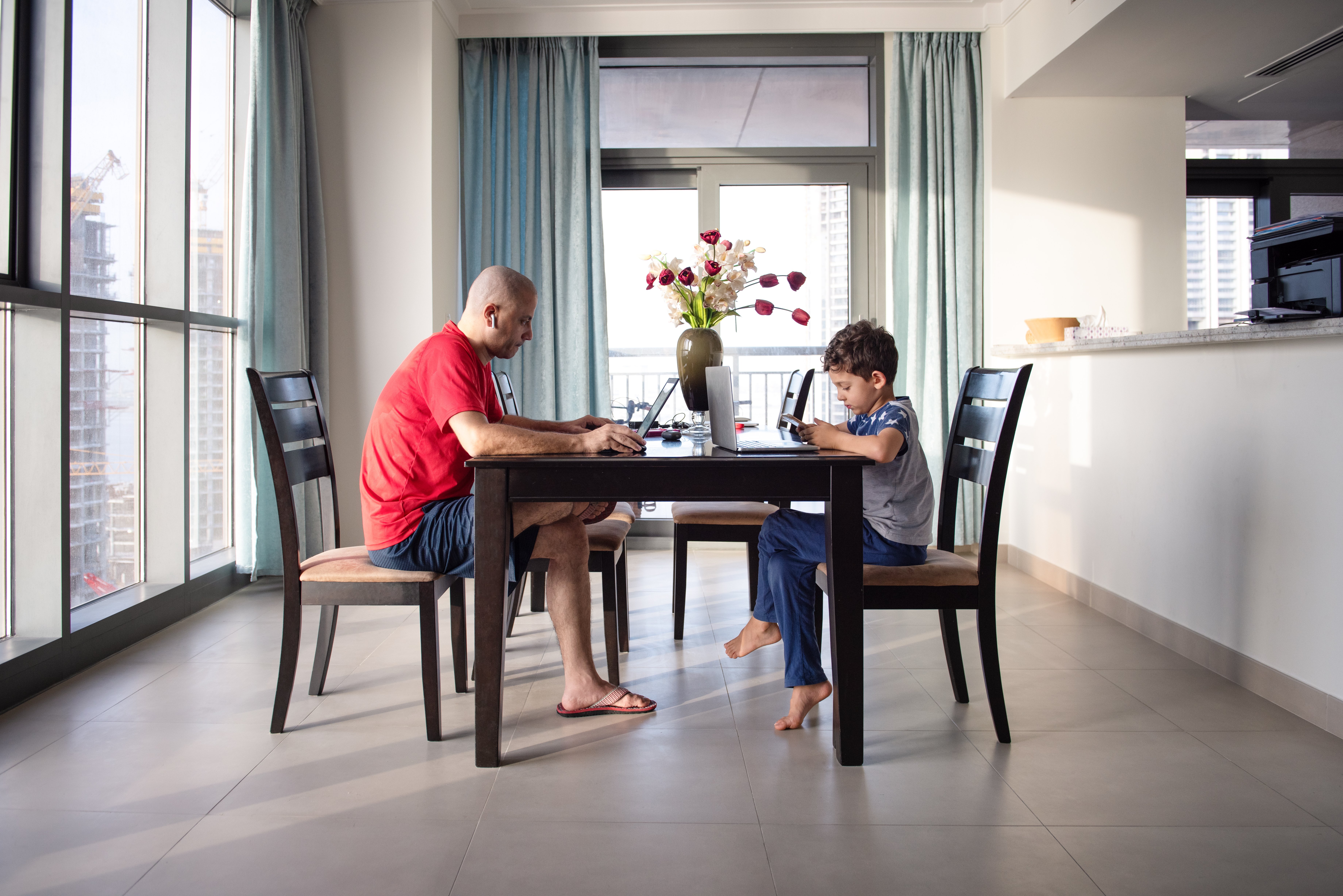 Portrayal of Capella student balancing school and family