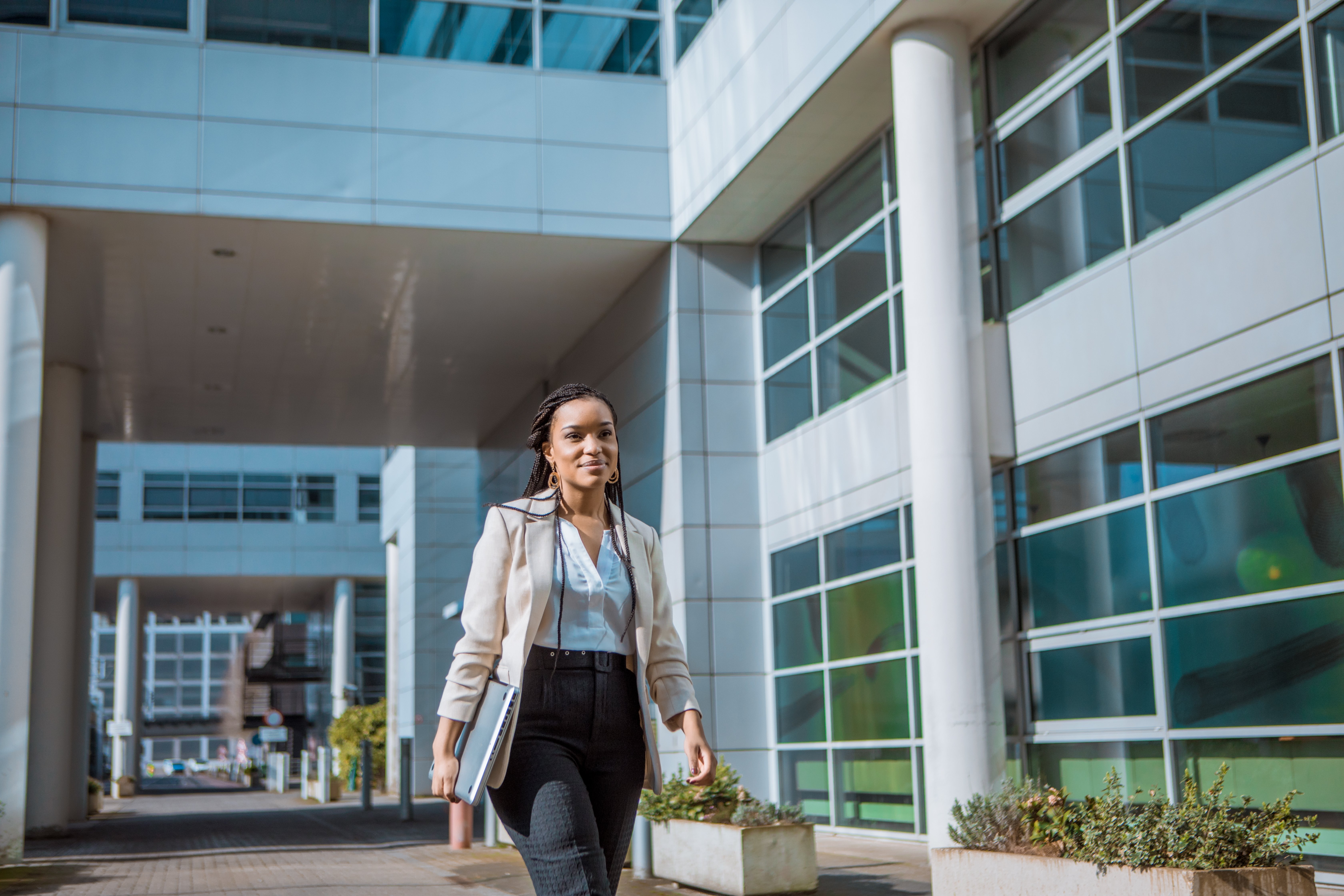Portrayal of Capella FlexPath student studying healthcare management